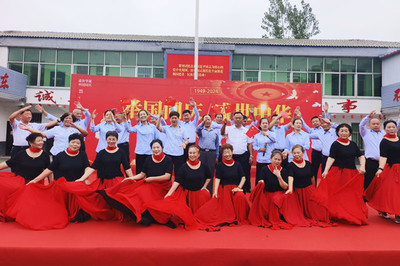 文艺+宣讲 探索群众性主题教育新路径